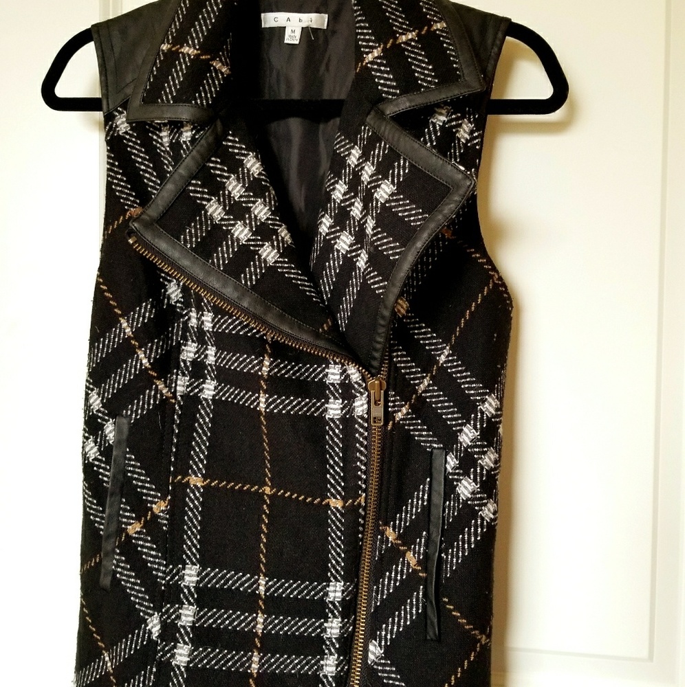 CAbi 517 grid outerwear vest